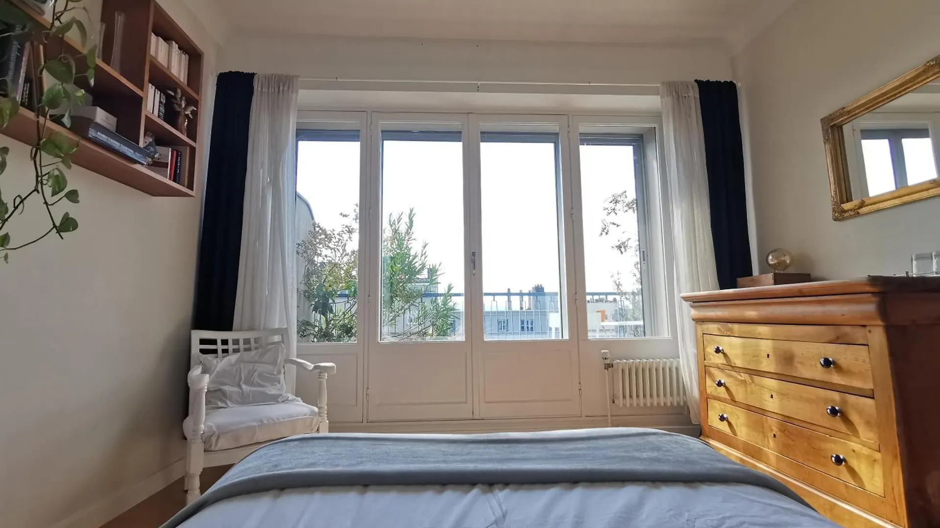 Espace Prive Avec Balcon Vue Montagnes Grenoble